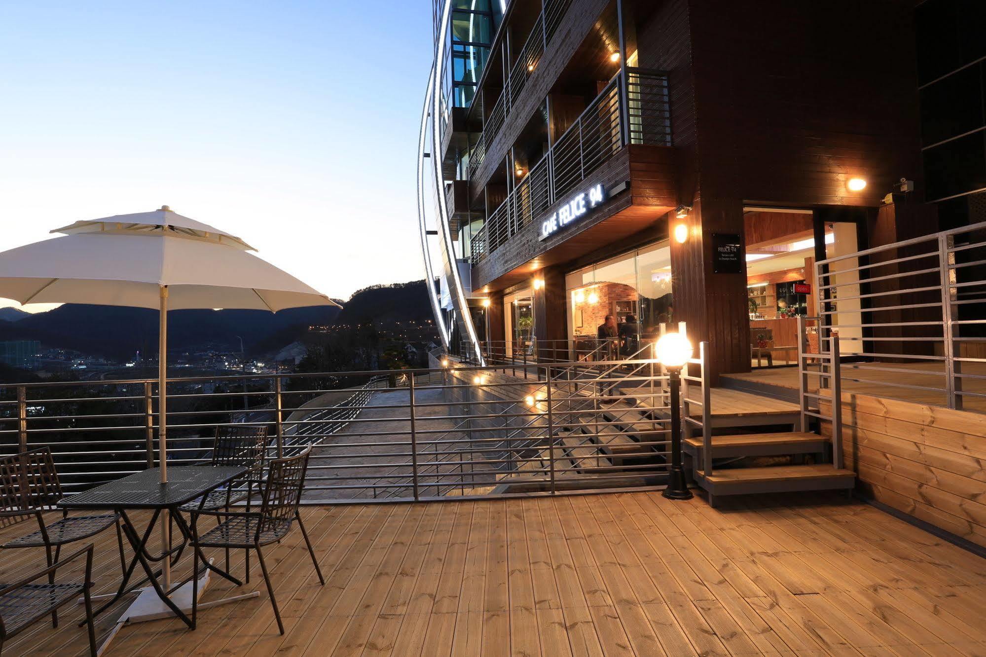 Radiance Tourist Hotel Geoje Luaran gambar