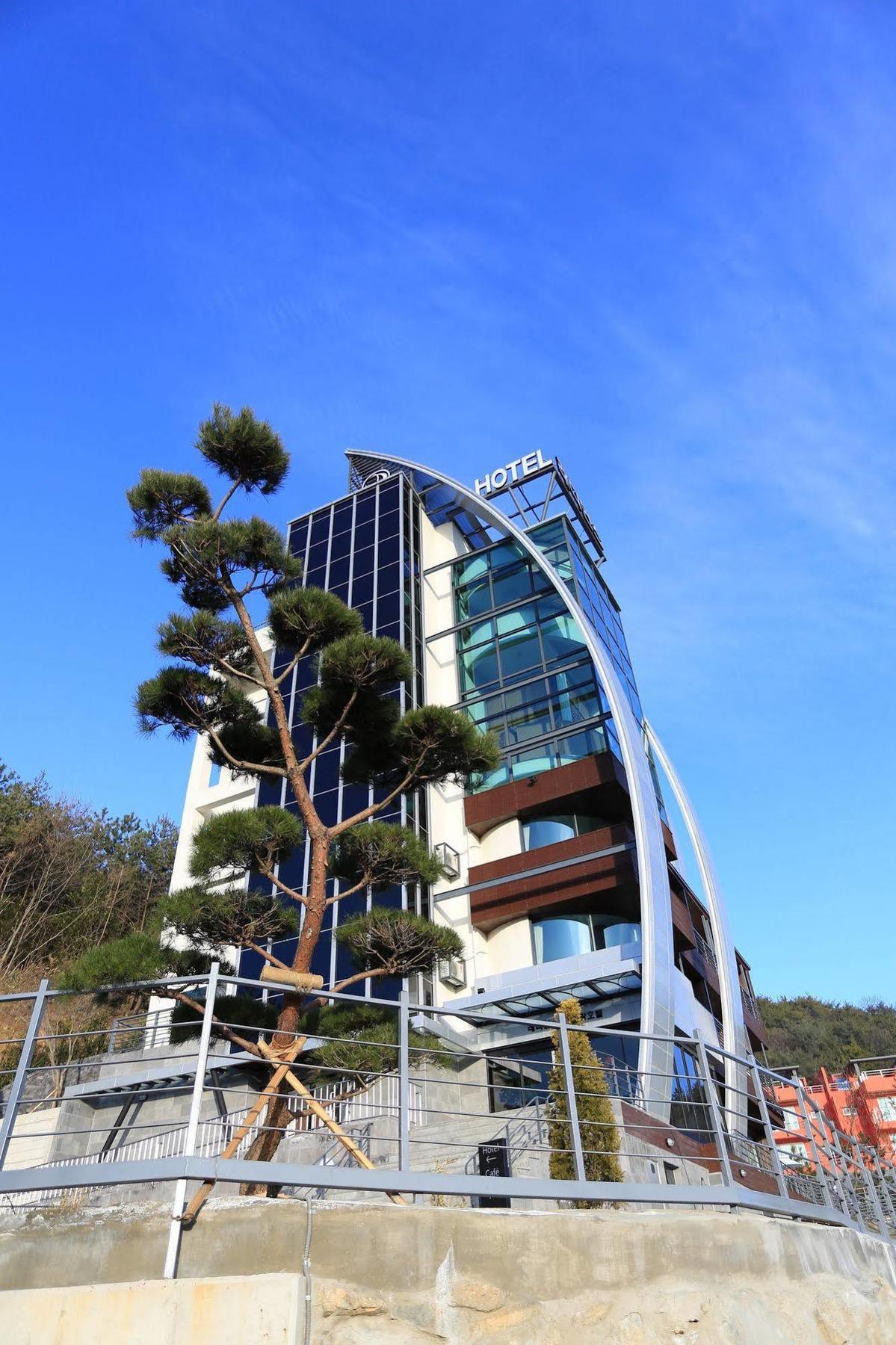 Radiance Tourist Hotel Geoje Luaran gambar
